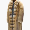 Manteau en fourrure à col châle