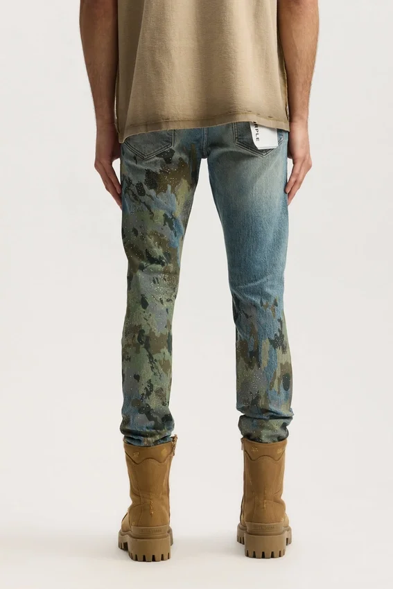 P001 Camouflage orné