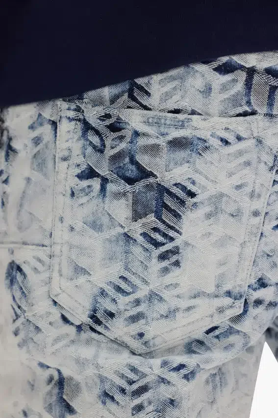 P001 Monogramme jacquard
