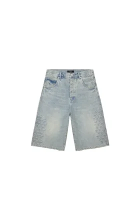 P070 Short à monogramme en relief