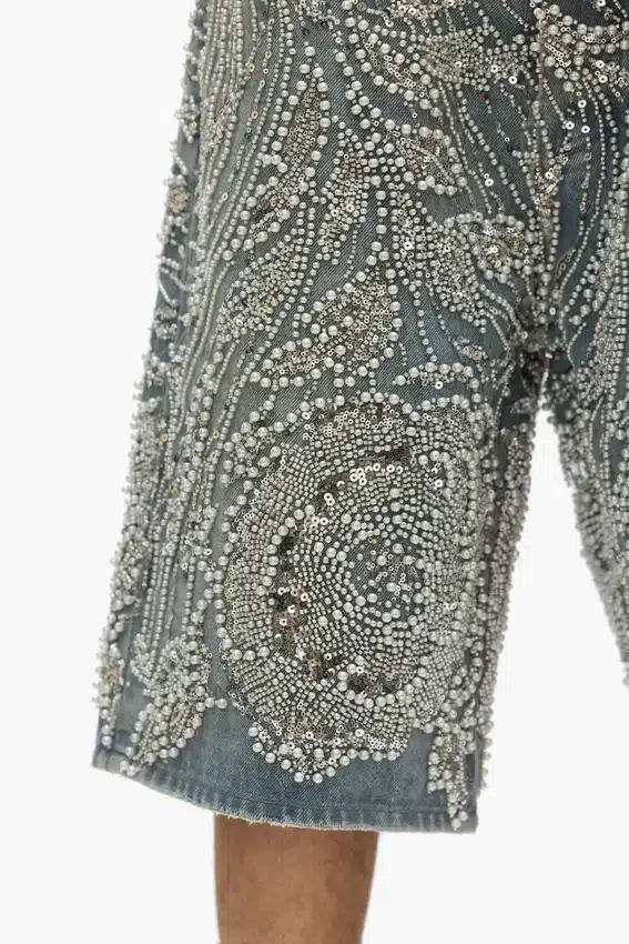 P070 Shorts ornés de perles cousues à la main et de cristaux