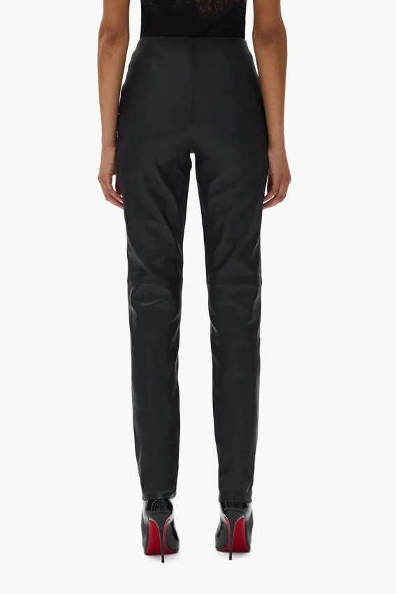 Pantalon en cuir à fermeture éclair en V