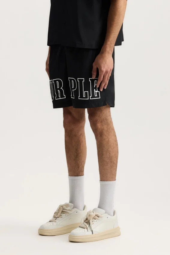 Short de bain avec contour du logo