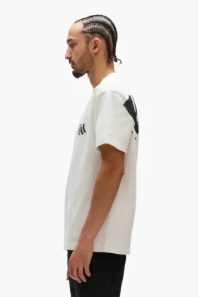 T-shirt avec logo peint