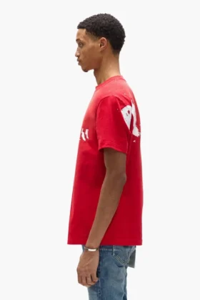 T-shirt avec logo peint