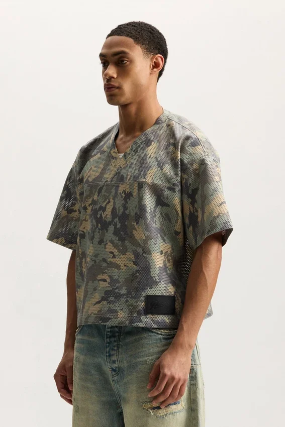 T-shirt en cuir imprimé camouflage