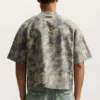 T-shirt en cuir imprimé camouflage