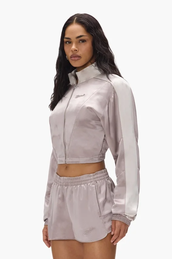 Veste de sport en satin