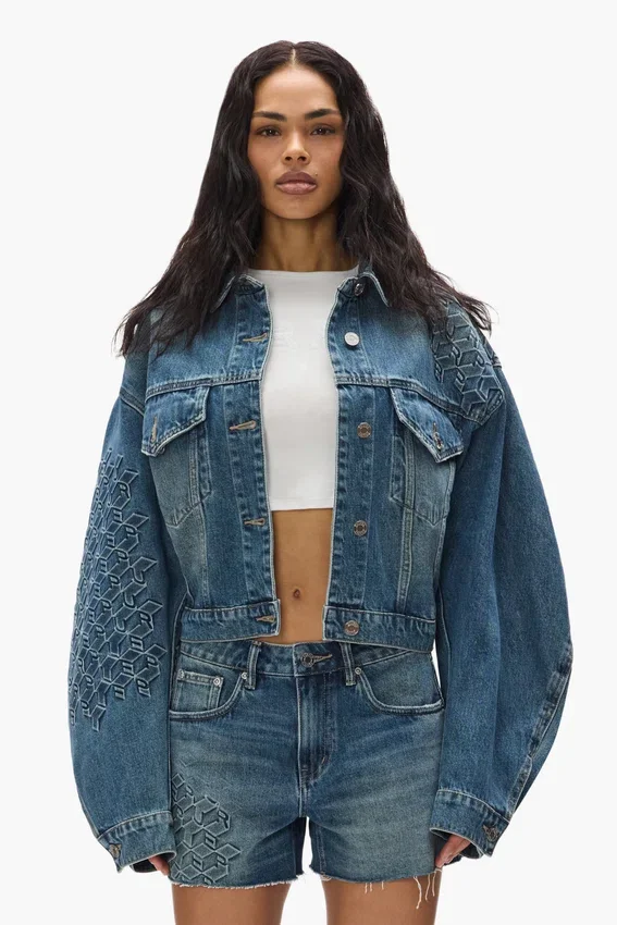 Veste monogrammée